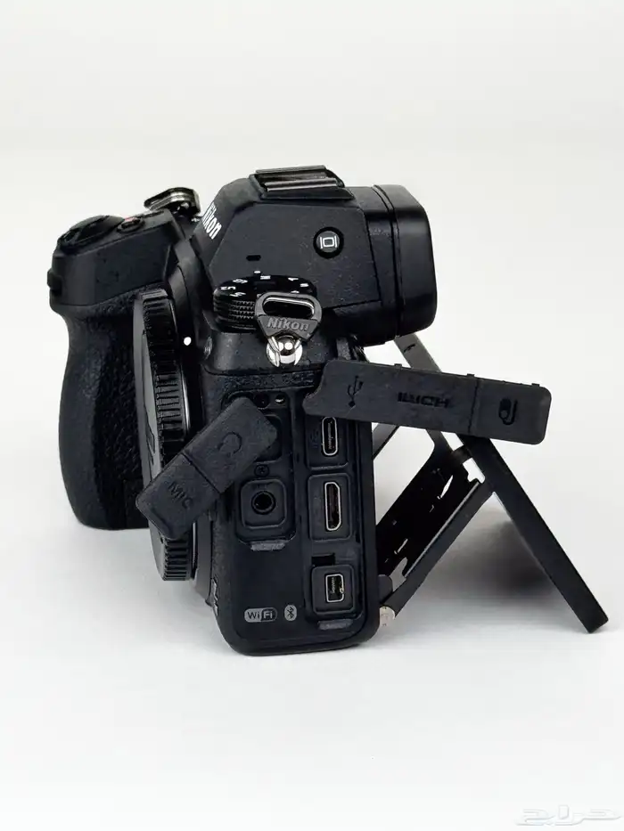 للبيع كاميرا نيكون Nikon Z6II 4