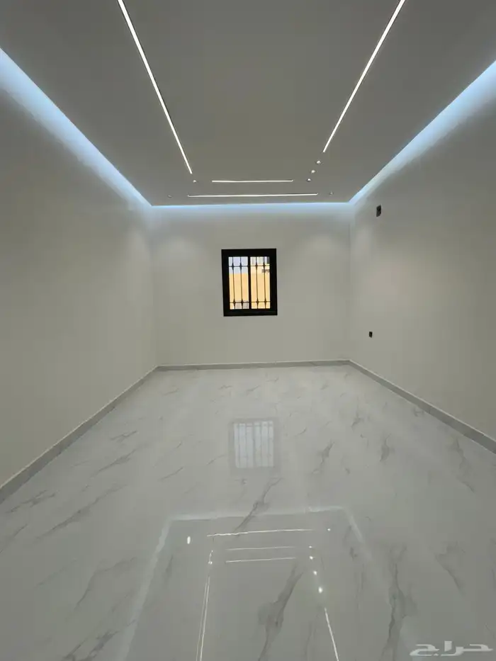 للبيع دور مكون من ( شقتين ) البيان 12