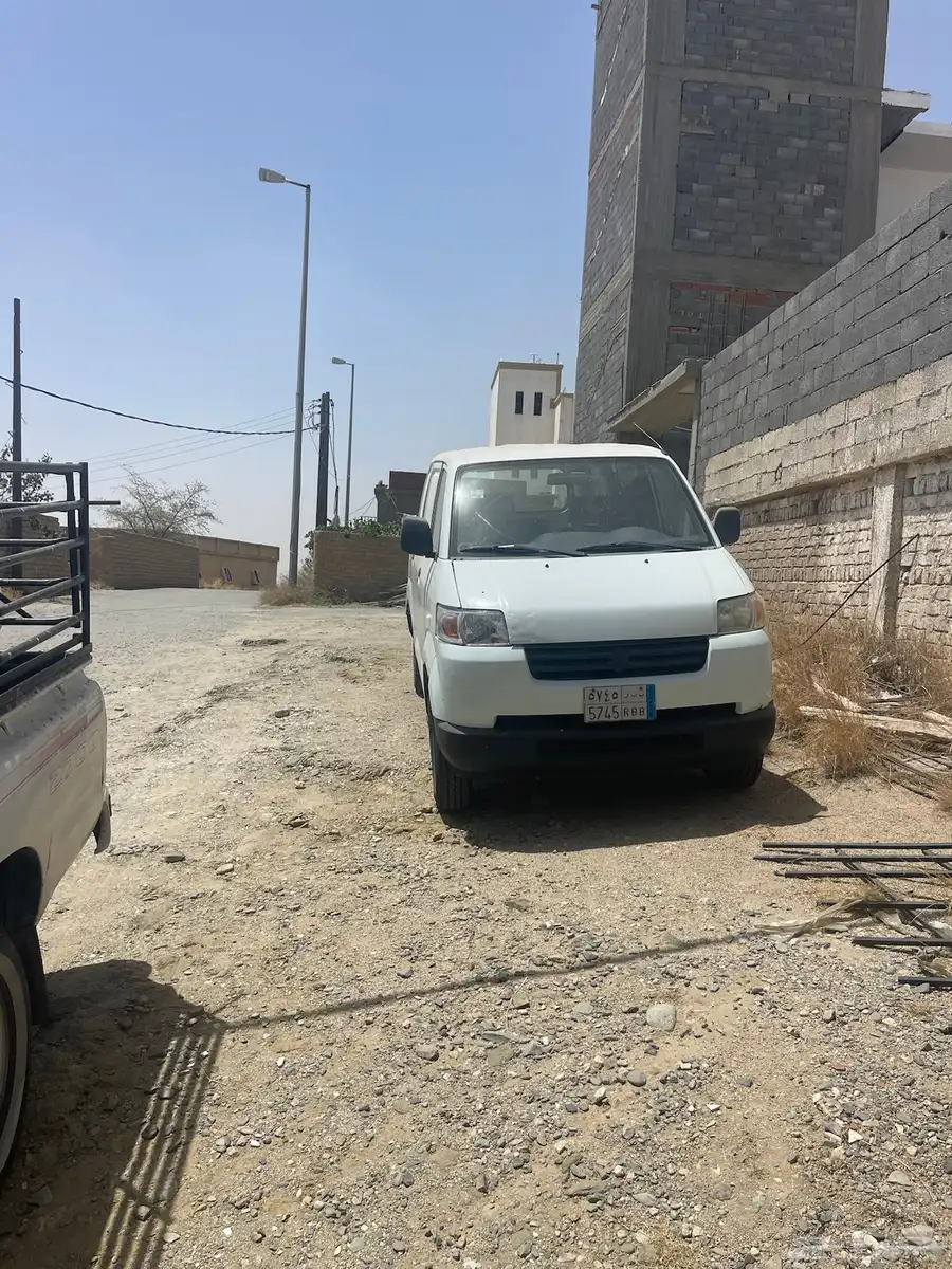 فان للإيجار 2