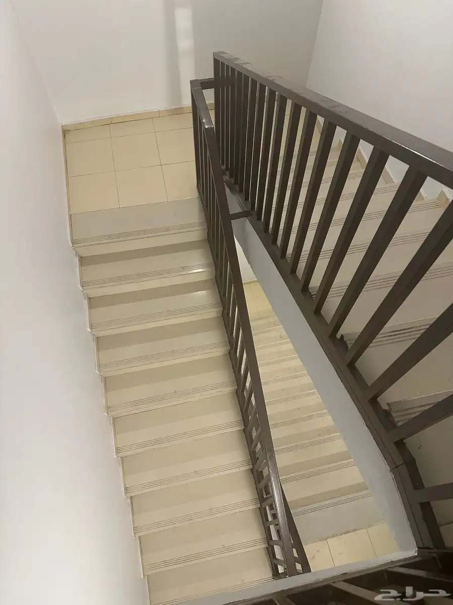 عمارة للايجار بحي النسيم الغربي 5