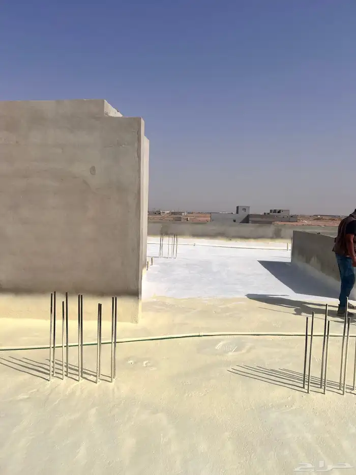 شركة عزل أسطح مائية و حراري بالقصيم فوم بولي يوريثان 7