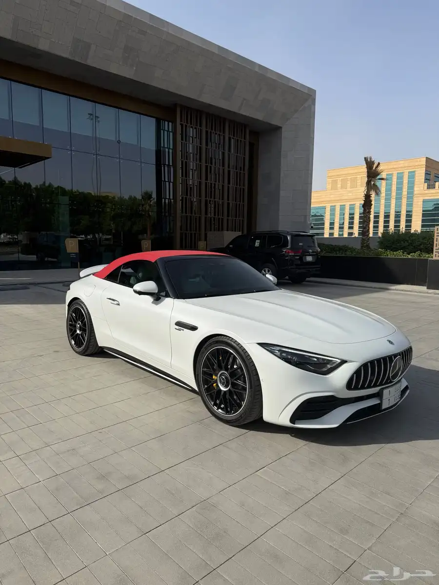 Mercedes AMG SL 43 Roadster 0