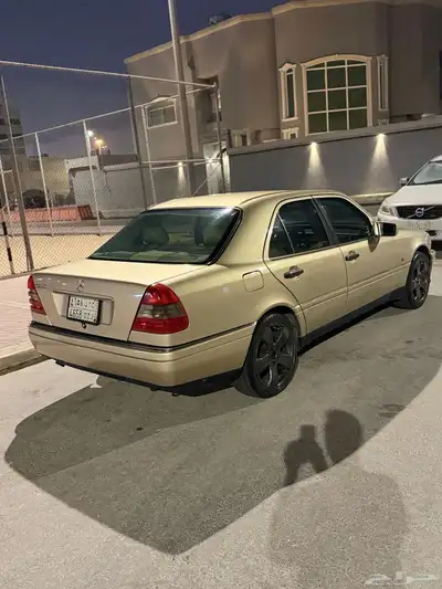 مرسيدس 1995 c220 للبيع 2