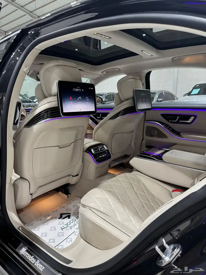 مرسيدس S580 موديل 2023 فل كامل مستعمل 8