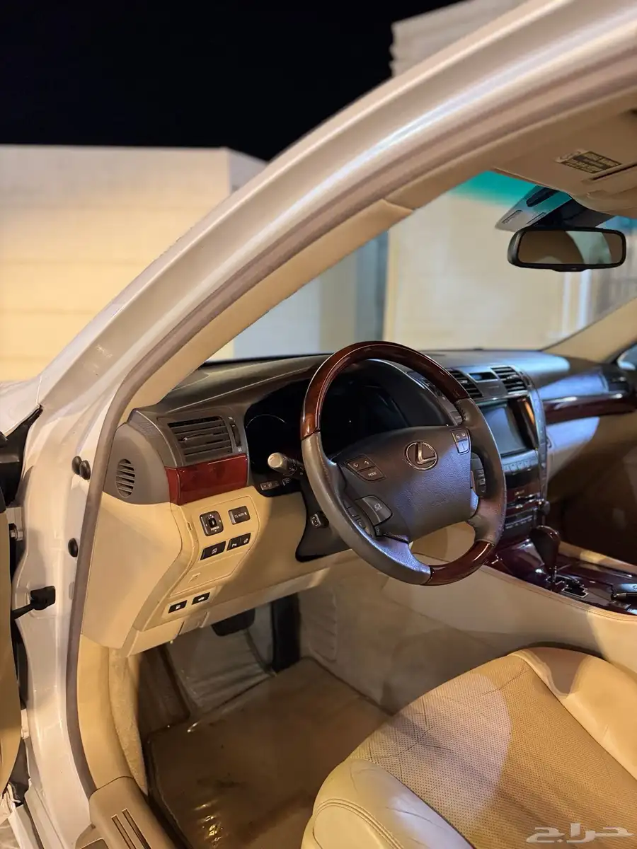 لكزس 460 LS شورت فل كامل 50