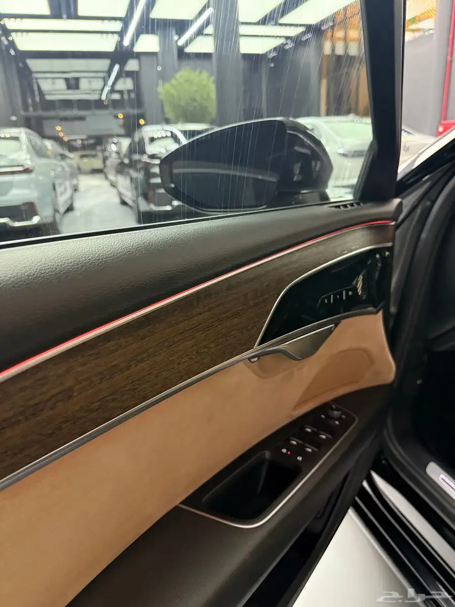 اودي A8 2019 بحالة الوكالة 9