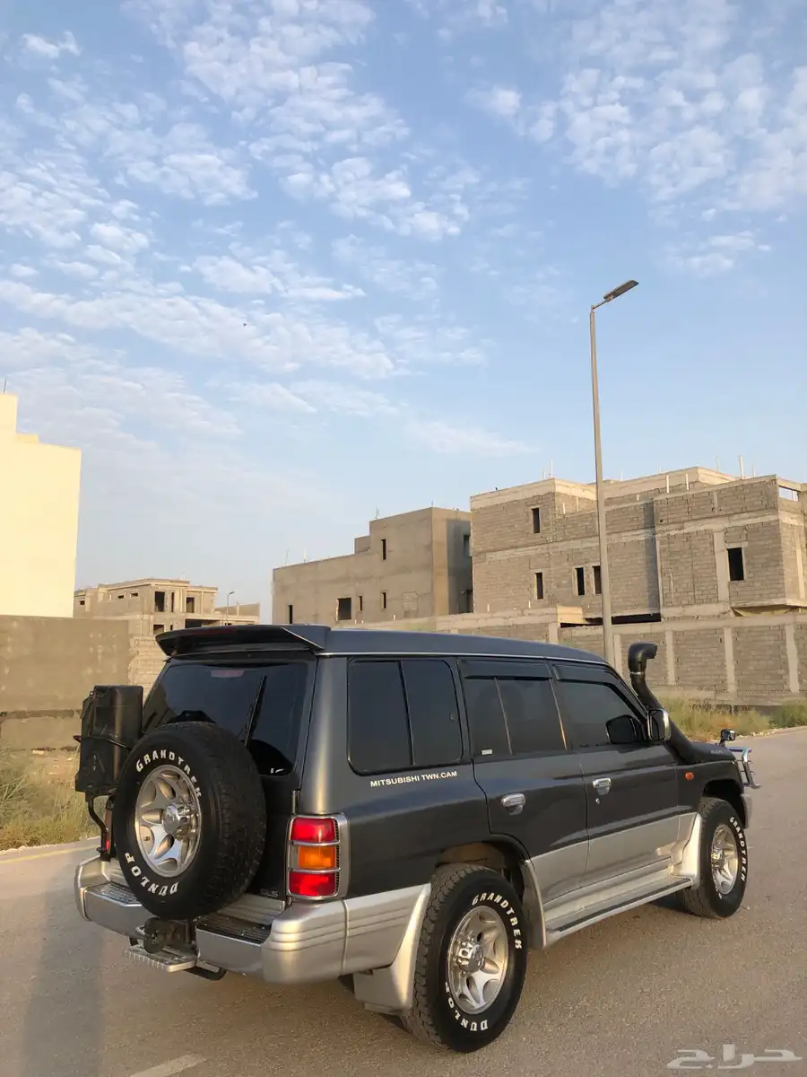 باجيرو GLS 1999 24