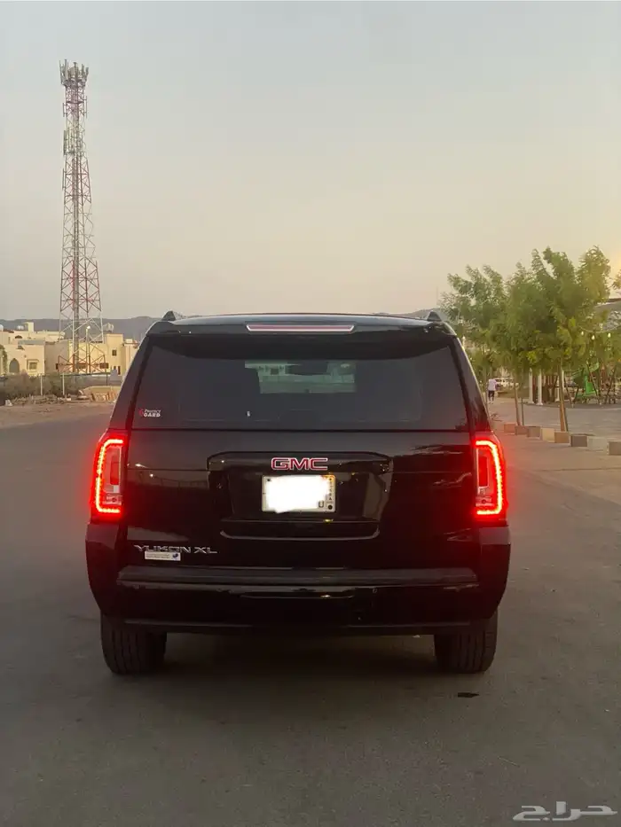 2019 GMC Yukon XL 2