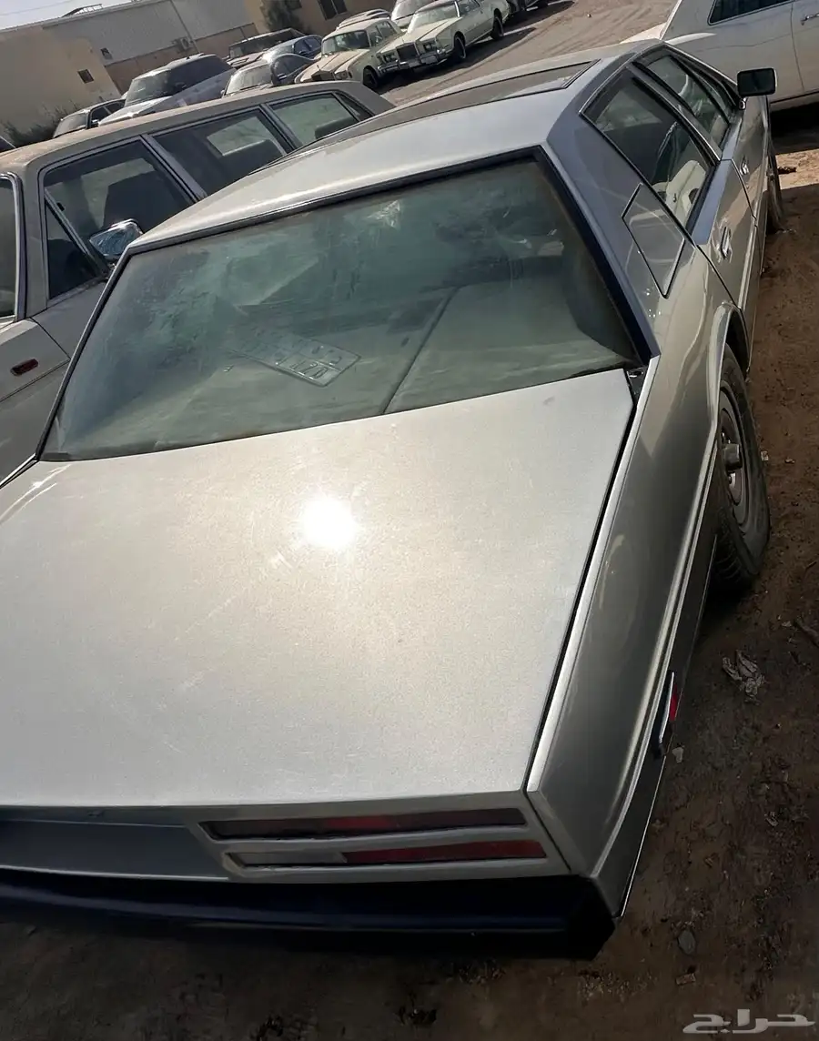 1981 Aston Martin Lagonda 9