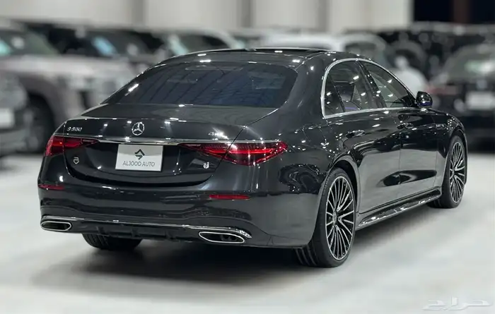 مرسيدس S580 موديل 2023 فل كامل مستعمل 4