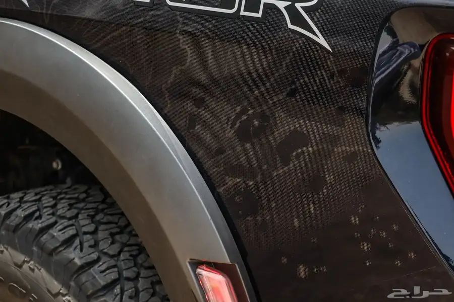 فورد رابتر F-150 2021 بكج 37 كامل المواصفات وبحالة الوكاله 8