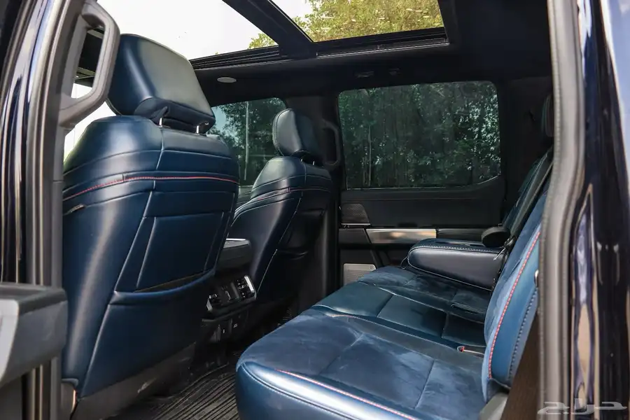 فورد رابتر F-150 2021 بكج 37 كامل المواصفات وبحالة الوكاله 16
