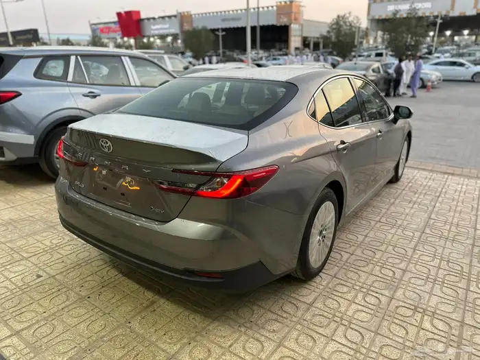 تويوتا كامري E-PLUS هايبرد 2025 5