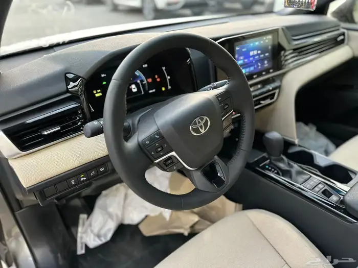 تويوتا كامري E-PLUS هايبرد 2025 6