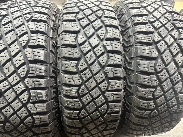 كفرات نص حجري جودير مقاس 275 70 18 6