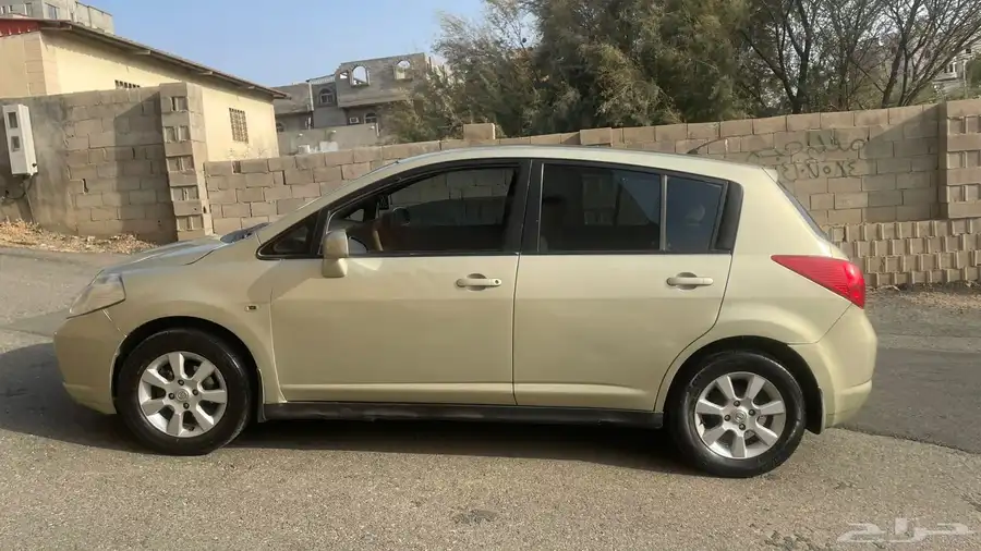 نيسان تيدا 6