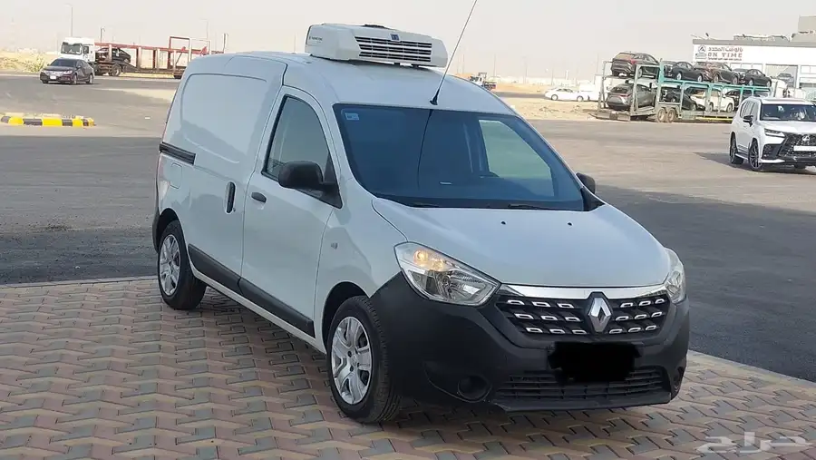 رينو دوكر فان 2022 ثلاجة تبريد 0