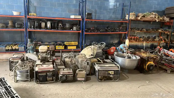 محول كهربائي 20 كليو وهلتيات. وصوريخ 8