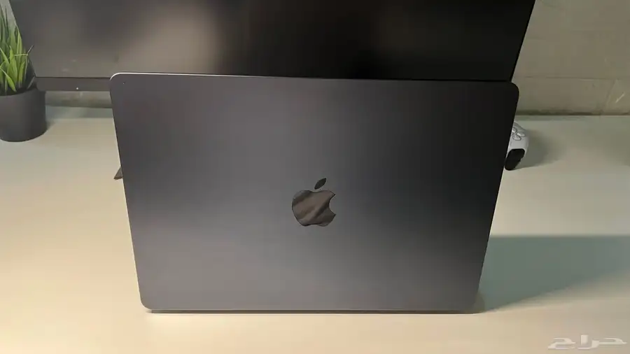ماك بوك اير M2 2
