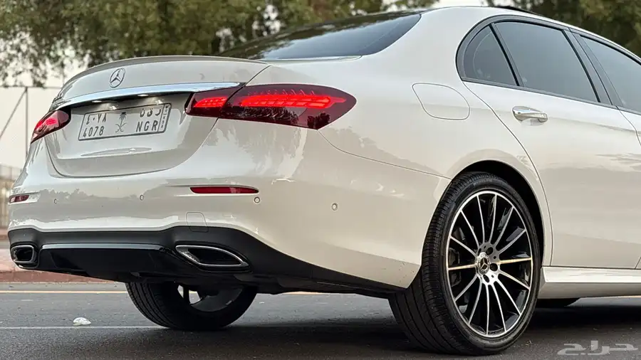 مرسيدس E300 2023 ( بدون اعطال ) 14
