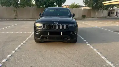 للبيع جيب جراند شيروكي 2