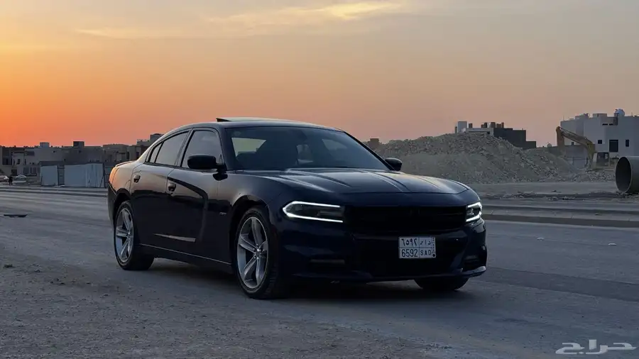 دودج تشارجر R T 2016 V8 4