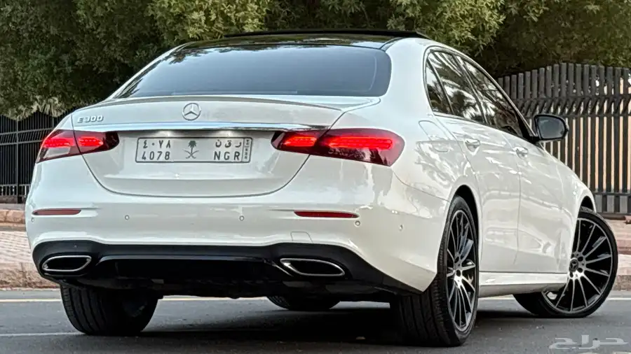 مرسيدس E300 2023 ( بدون اعطال ) 12