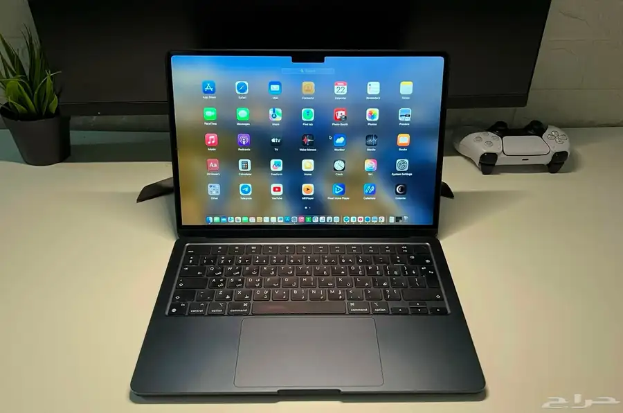 ماك بوك اير M2 1