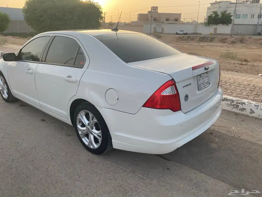 فورد فيوجن 2012 7
