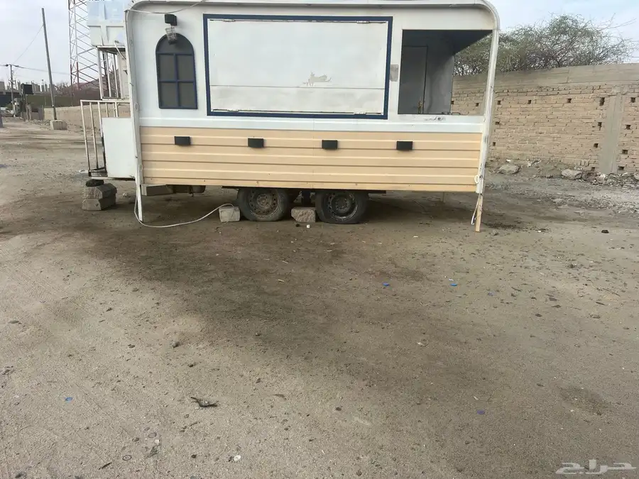فود ترك 3 في 4 بثلاث اتجاهات مطابق للشروط البلديه 0