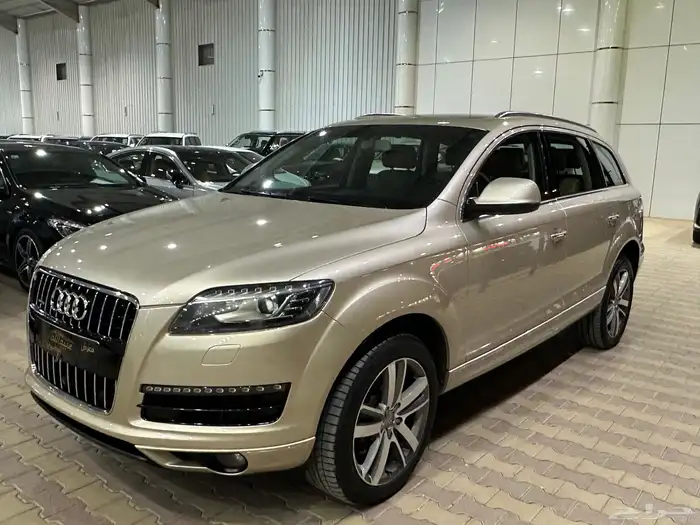 اودي Q7موديل 2015 فل كامل 3