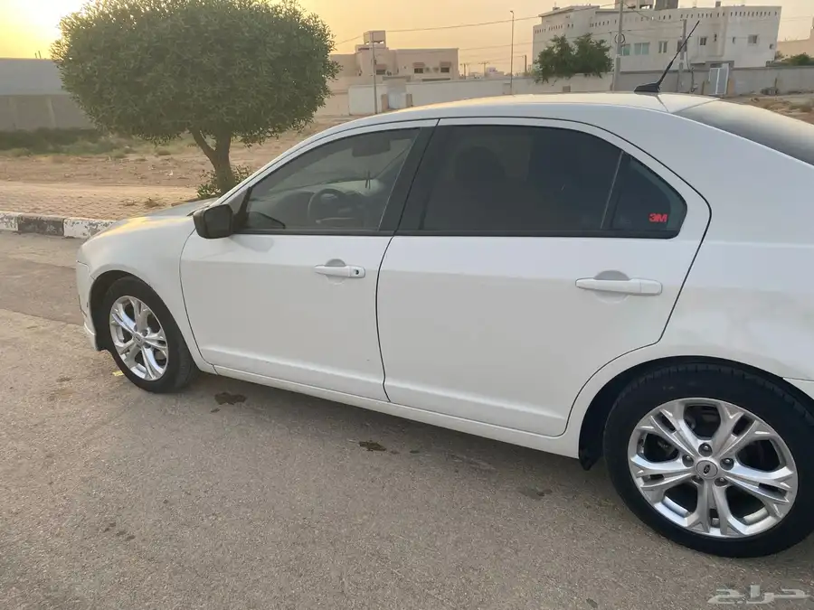 فورد فيوجن 2012 5