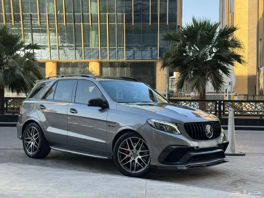 ML63 2013 face left GLE63S(جفالي لعشاق التميز) 16