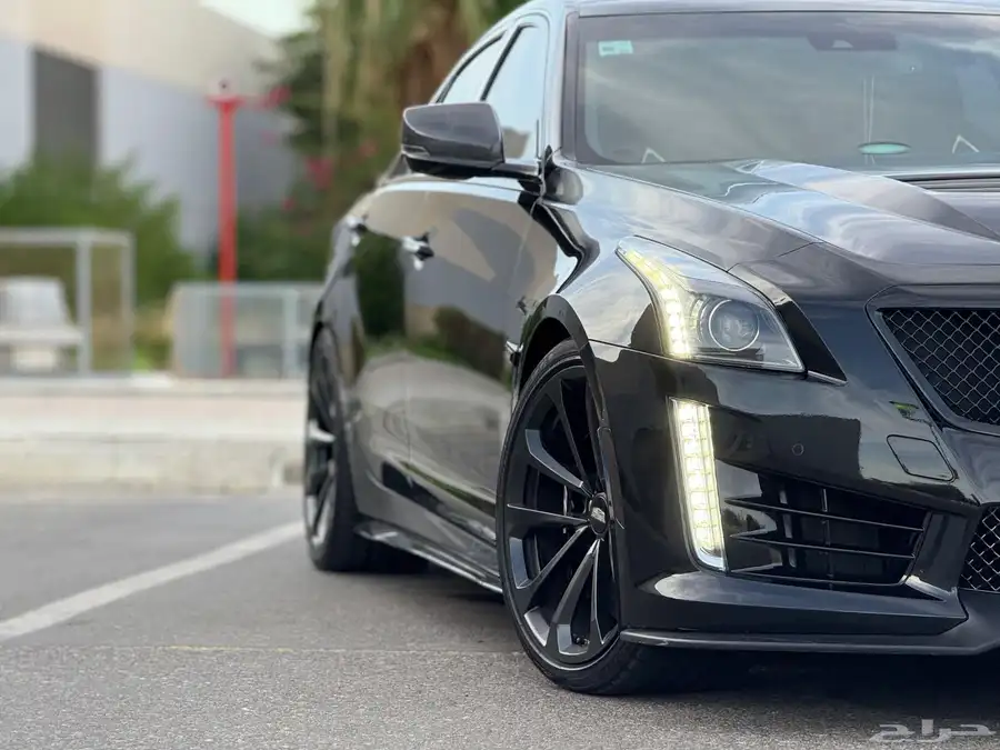 للبيع كاديلاك CTS-V كاربون اديشن 4