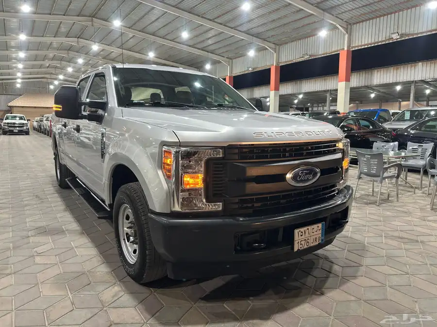 فورد F350 2019 غمارتين ممشى 43 الف فقط .. 0