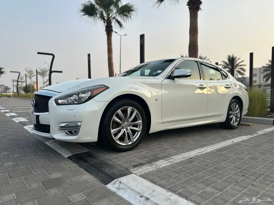 انفنتي Q70 2017 0
