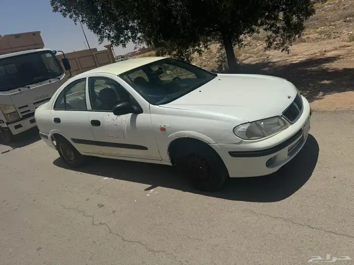 بيع سياره نيسان نضيفه مديل 2003 1
