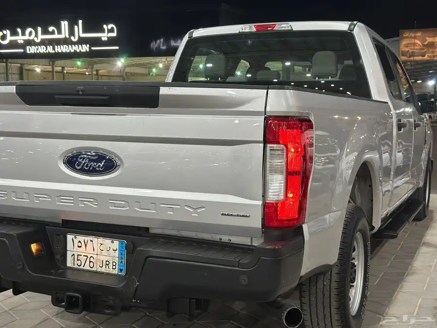 فورد F350 2019 غمارتين ممشى 43 الف فقط .. 7