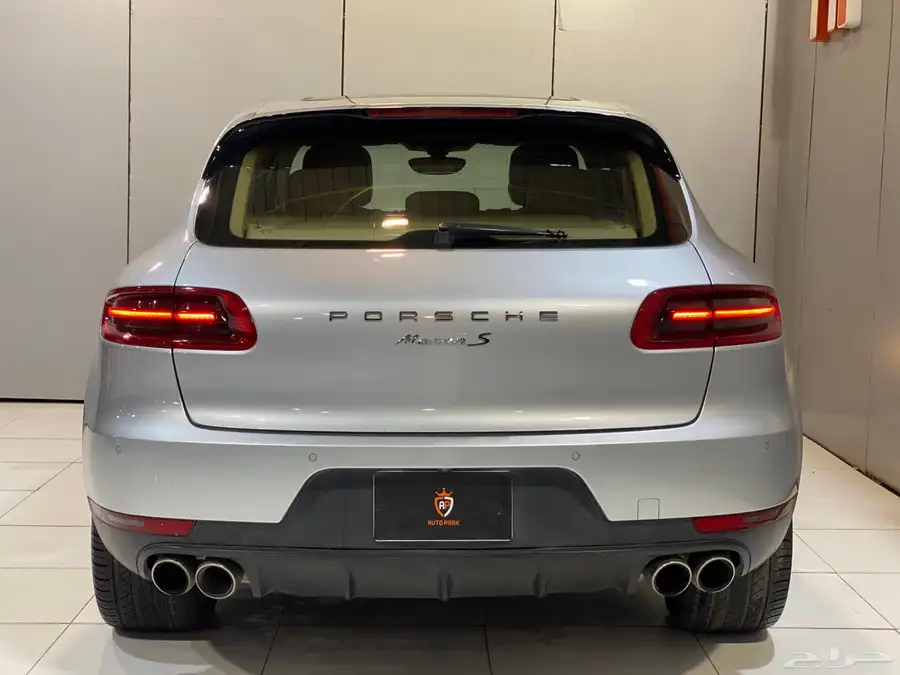 بورش ماكان S 2015 بحالة ممتازة جدا 7