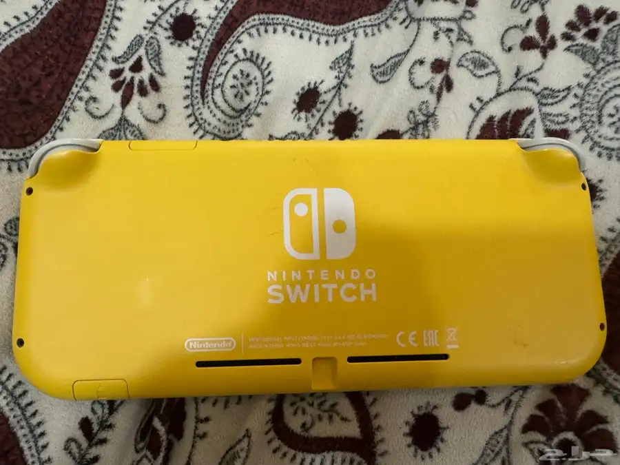 Nintendo Switch Lite نينتيندو سويتش 1