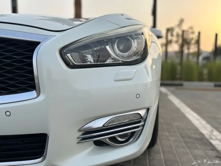 انفنتي Q70 2017 16