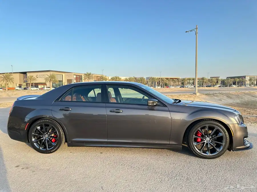 كرايسلر SRT بلاك روف موديل 2018 2