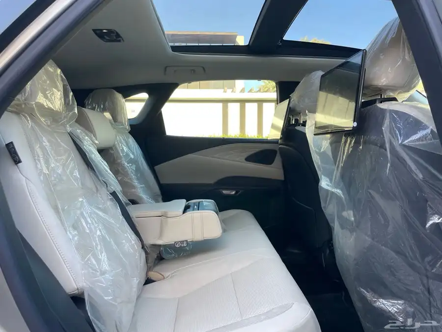 لكزس RX 350 BB فل كامل هايبرد 2024 ( شبه جديد ) 14