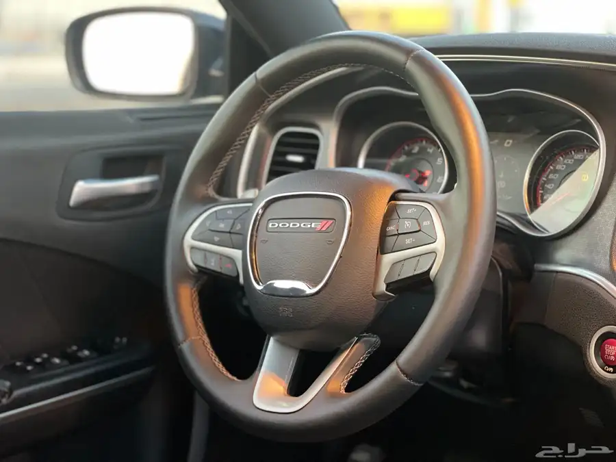دودج تشارجر R T 2016 V8 10