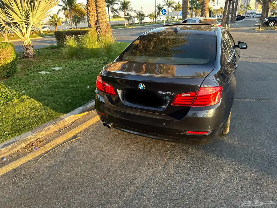 BMW 520 i 2015 0