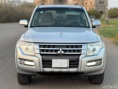 ميتسوبيشي باجيرو 2018 فل كامل 3 8V للبيع 10