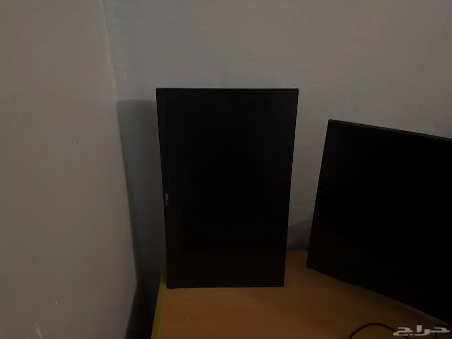 شاشة ASUS 1