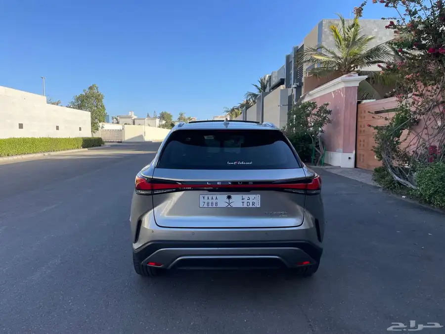 لكزس RX 350 BB فل كامل هايبرد 2024 ( شبه جديد ) 10