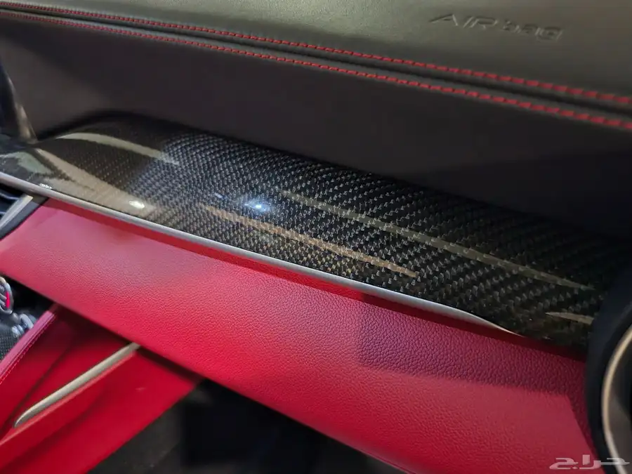 ألفا روميو ستلفيو 2020 Alfa Romeo Stelvio 11