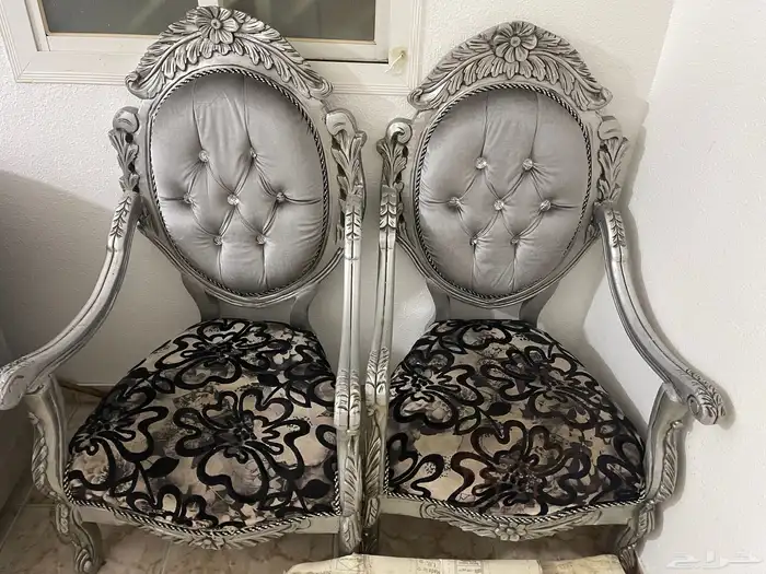 طقم كنب مستعمل للبيع 300 0